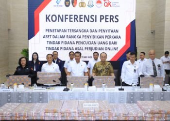 Konferensi pers penetapan tersangka dan penyitaan aset dalam perkara TPPU