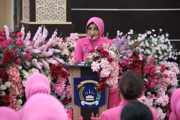 Rapat Paripurna Pengurus Bhayangkari Daerah Kaltara dan Pengurus Yayasan Kemala Bhayangkari Daerah Kaltara
