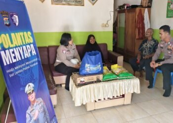 Satlantas Polres Tarakan Berbagai ke Warga Melalui Program Polantas Menyapa