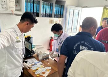Petugas dan Warga Binaan Lapas Tarakan Jalani Tes Urine, Dukung Program P4GN