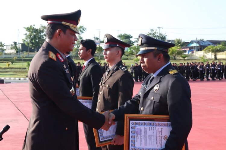 Ungkap Kasus Narkoba hingga Berprestasi di PON, 27 Orang Terima Penghargaan Kapolda Kaltara