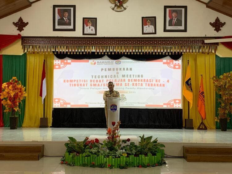 Wali Kota Tarakan Buka Kompetisi Debat Demokrasi, Dorong Pelajar Pahami Nilai Demokrasi