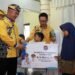 Wali Kota Tarakan Serahkan Bantuan Sekolah untuk Tingkatkan Motivasi Belajar Siswa
