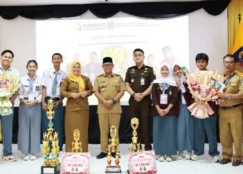 Wakil Wali Kota Tarakan Apresiasi Semangat Pelajar dalam Kompetisi Debat Demokrasi 2025