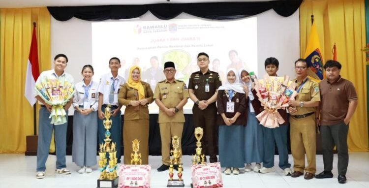 Wakil Wali Kota Tarakan Apresiasi Semangat Pelajar dalam Kompetisi Debat Demokrasi 2025