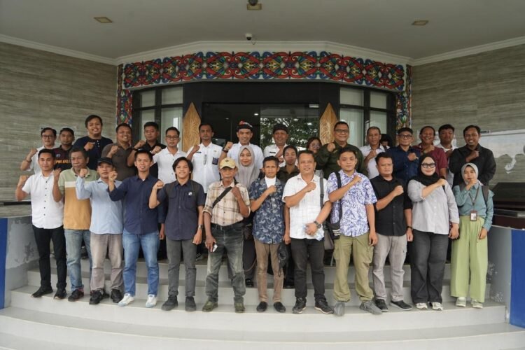 Coffee Morning Bersama Sekprov Kaltara Bahas Sinergi Pemerintah dan Media