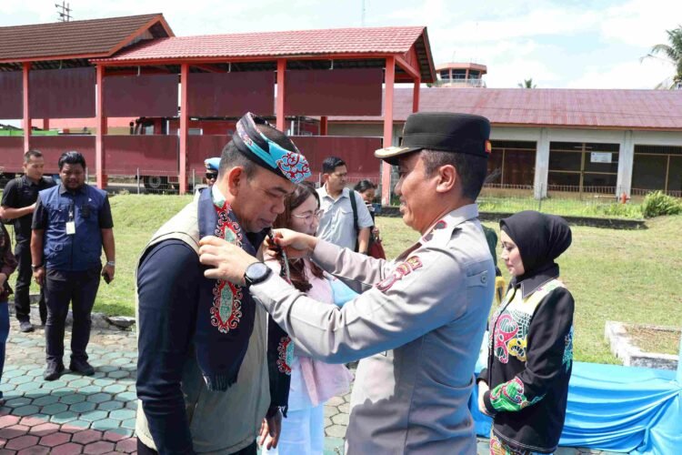 Wakapolda Kaltara Sambut Kedatangan Kapolda Baru di Bandara Juwata Tarakan